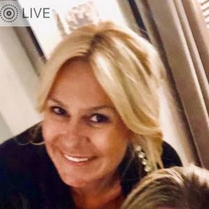 Meet your Posher, Carrie